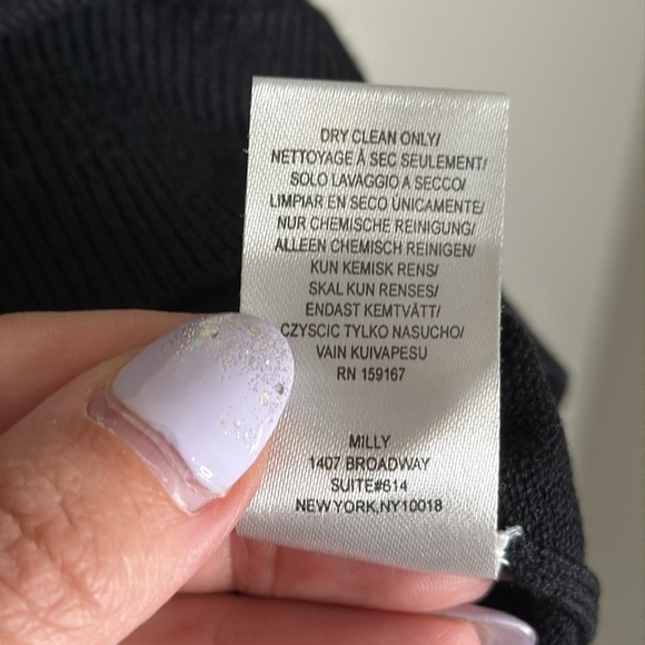 Milly Lace Inset Knit Black and White Pullover Size XL - Picture 7 of 8